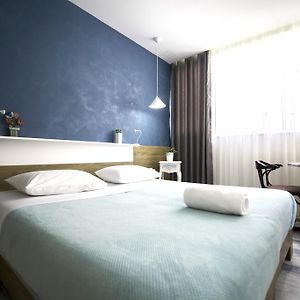 Urban Rooms